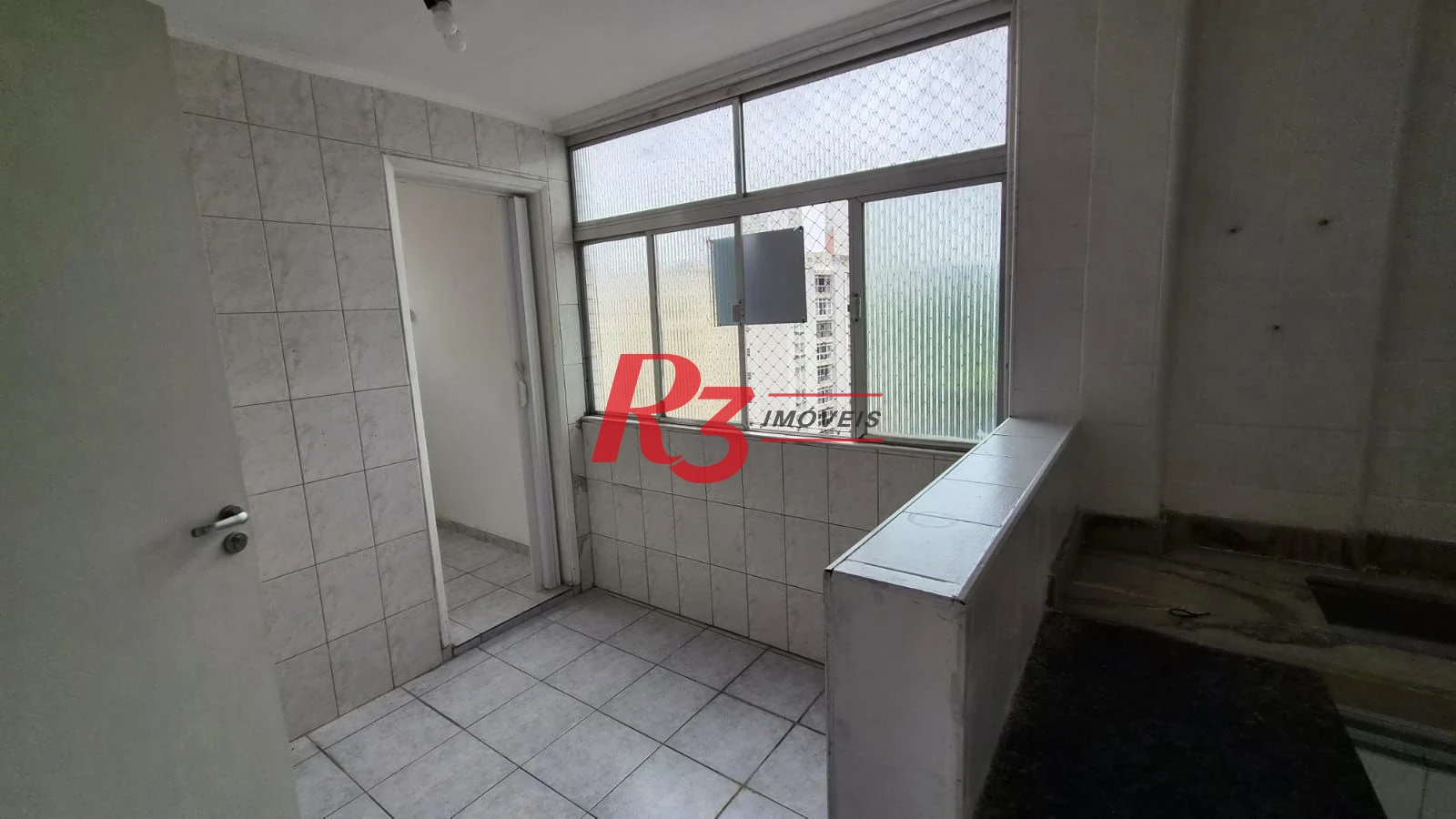 Apartamento com 2 dormitórios para alugar, 98 m² - José Menino - Santos/SP