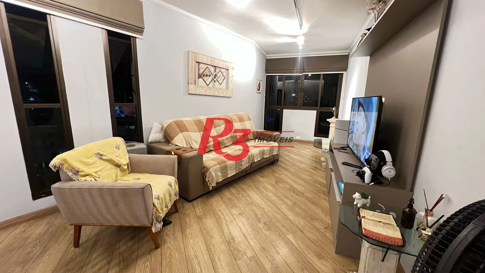 Apartamento com 3 dormitórios à venda, 124 m² por R$ 640.000,00 - Campo Grande - Santos/SP