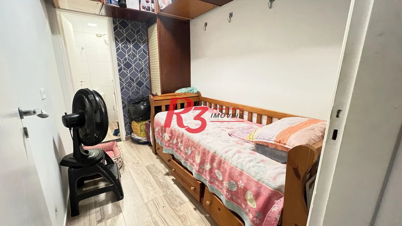 Apartamento com 3 dormitórios à venda, 124 m² por R$ 640.000,00 - Campo Grande - Santos/SP