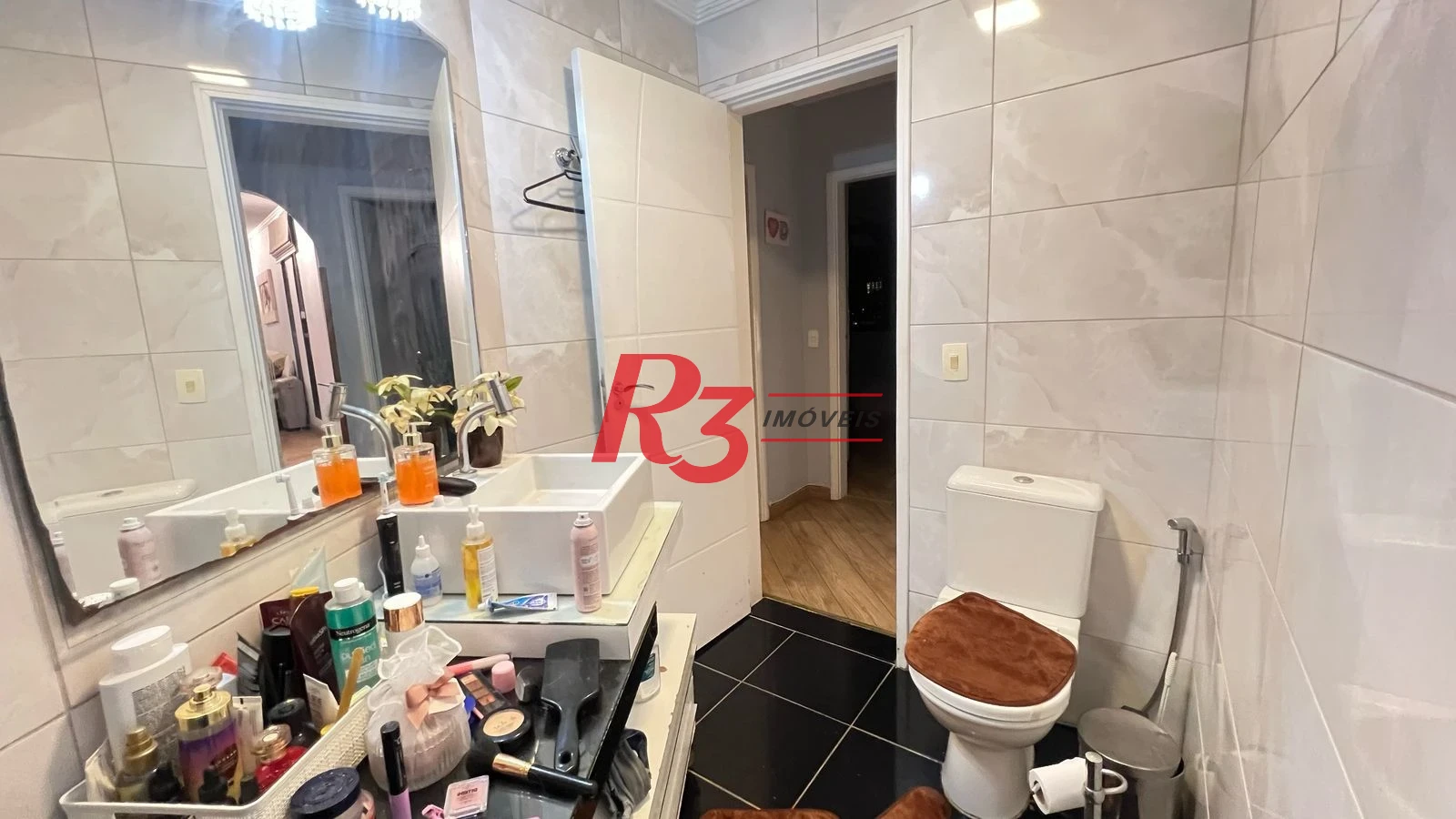 Apartamento com 3 dormitórios à venda, 124 m² por R$ 640.000,00 - Campo Grande - Santos/SP