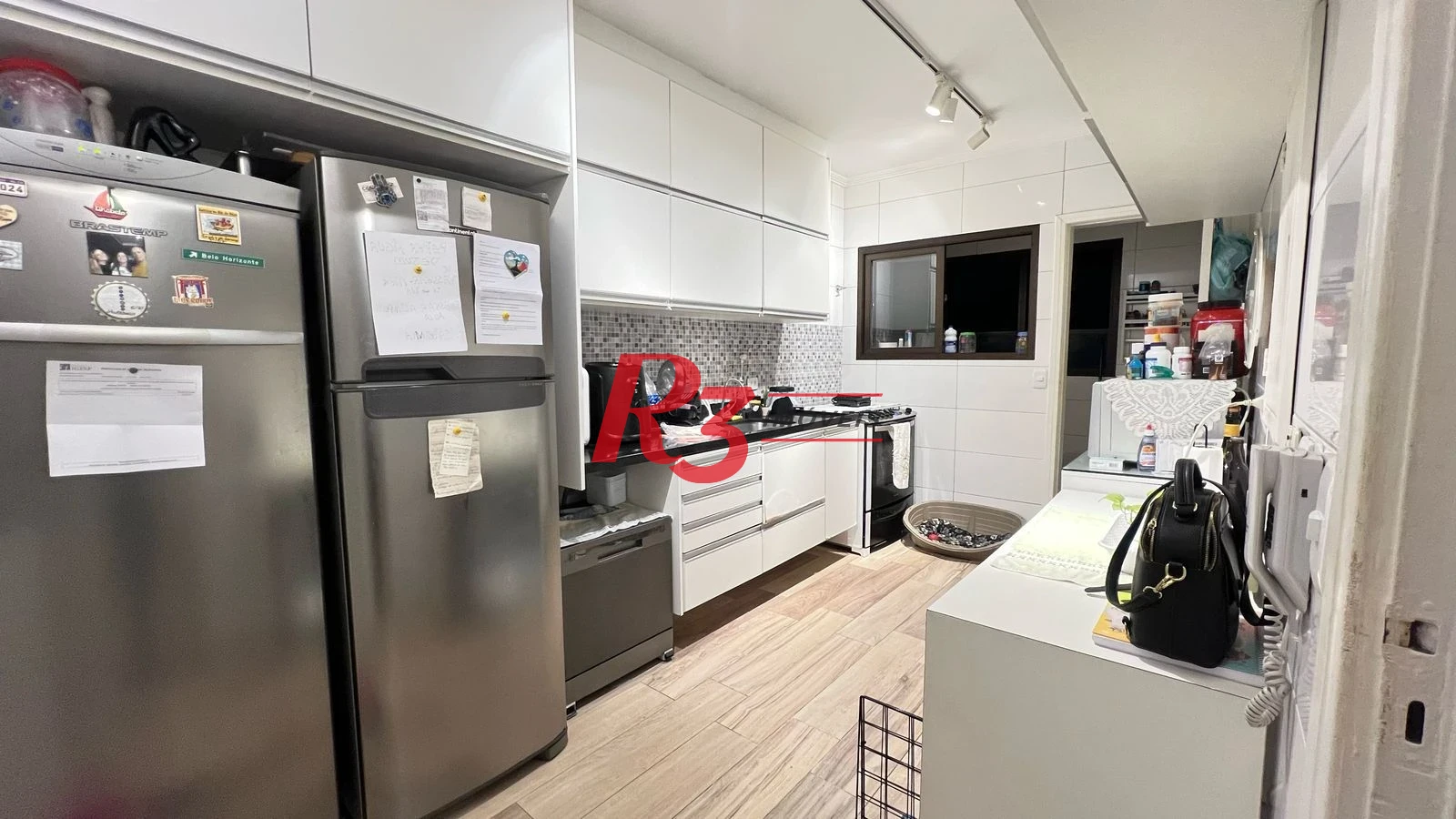 Apartamento com 3 dormitórios à venda, 124 m² por R$ 640.000,00 - Campo Grande - Santos/SP