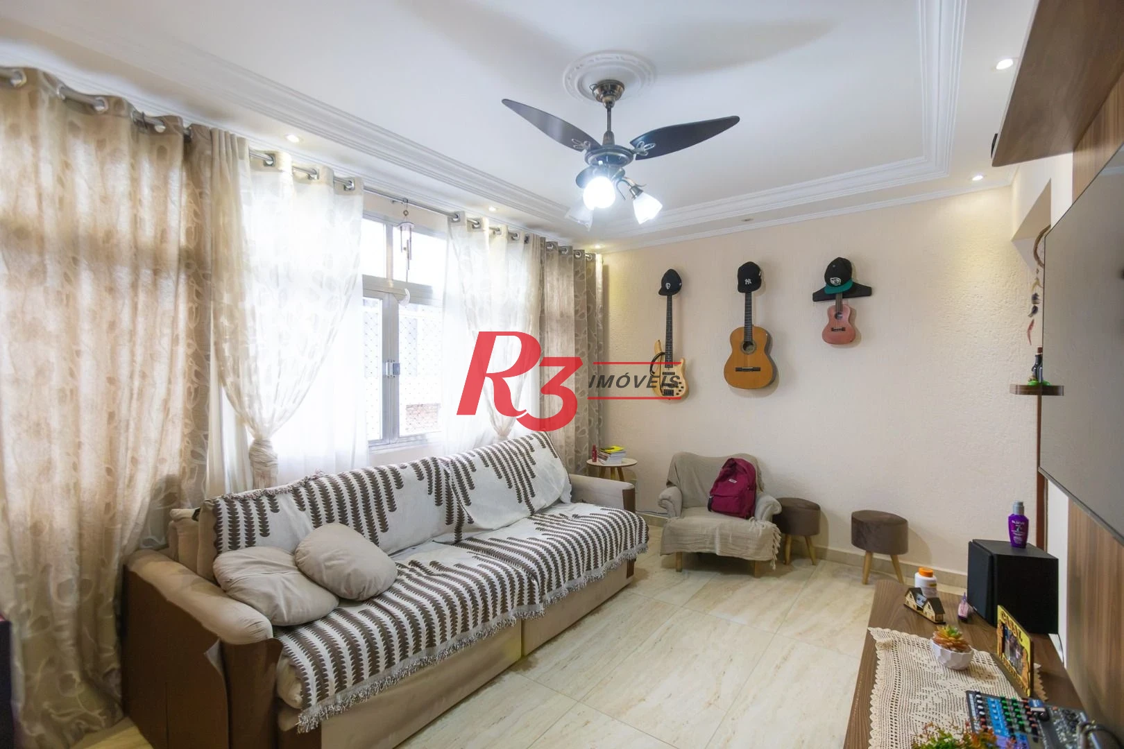 Apartamento com 3 dormitórios à venda, 98 m² por R$ 750.000,00 - Ponta da Praia - Santos/SP