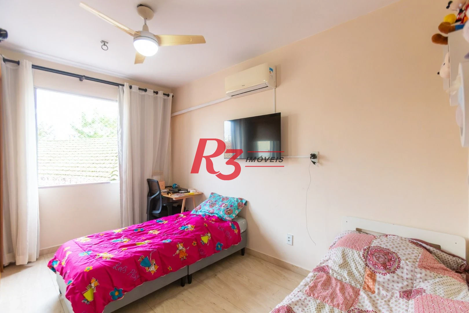 Apartamento com 3 dormitórios à venda, 98 m² por R$ 750.000,00 - Ponta da Praia - Santos/SP
