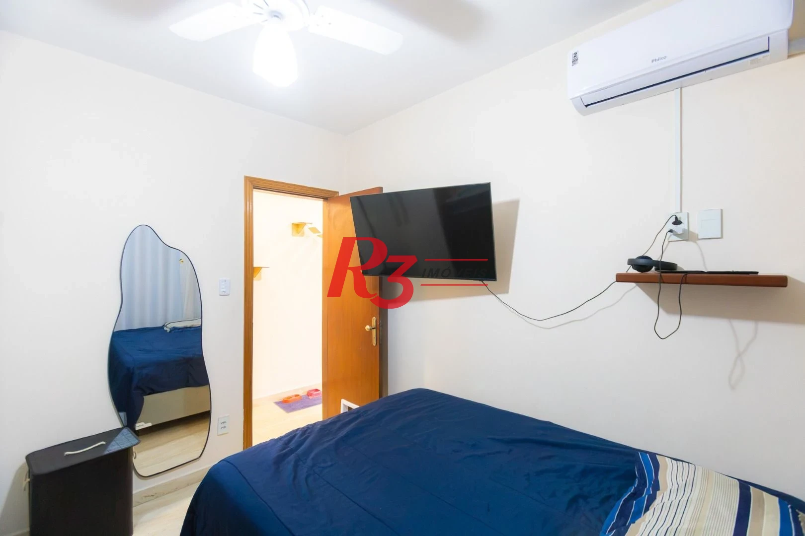Apartamento com 3 dormitórios à venda, 98 m² por R$ 750.000,00 - Ponta da Praia - Santos/SP