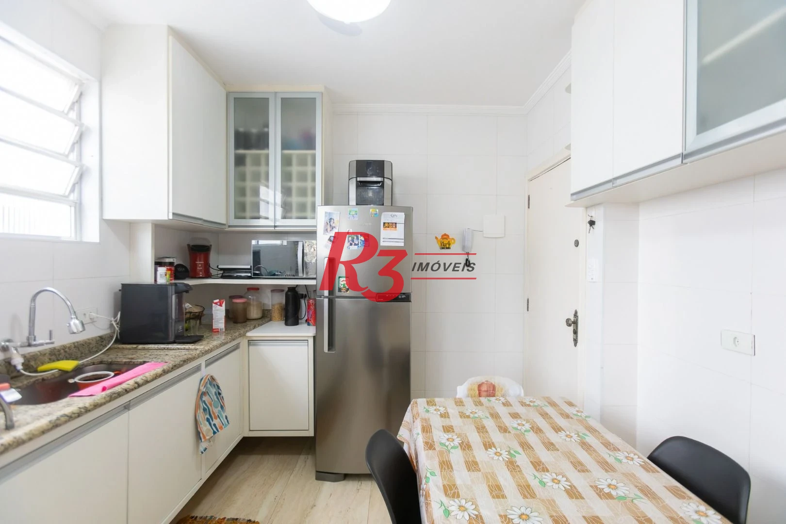 Apartamento com 3 dormitórios à venda, 98 m² por R$ 750.000,00 - Ponta da Praia - Santos/SP