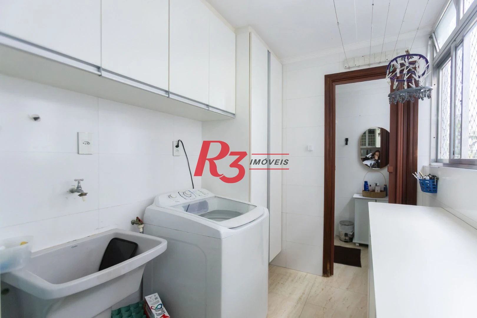Apartamento com 3 dormitórios à venda, 98 m² por R$ 750.000,00 - Ponta da Praia - Santos/SP