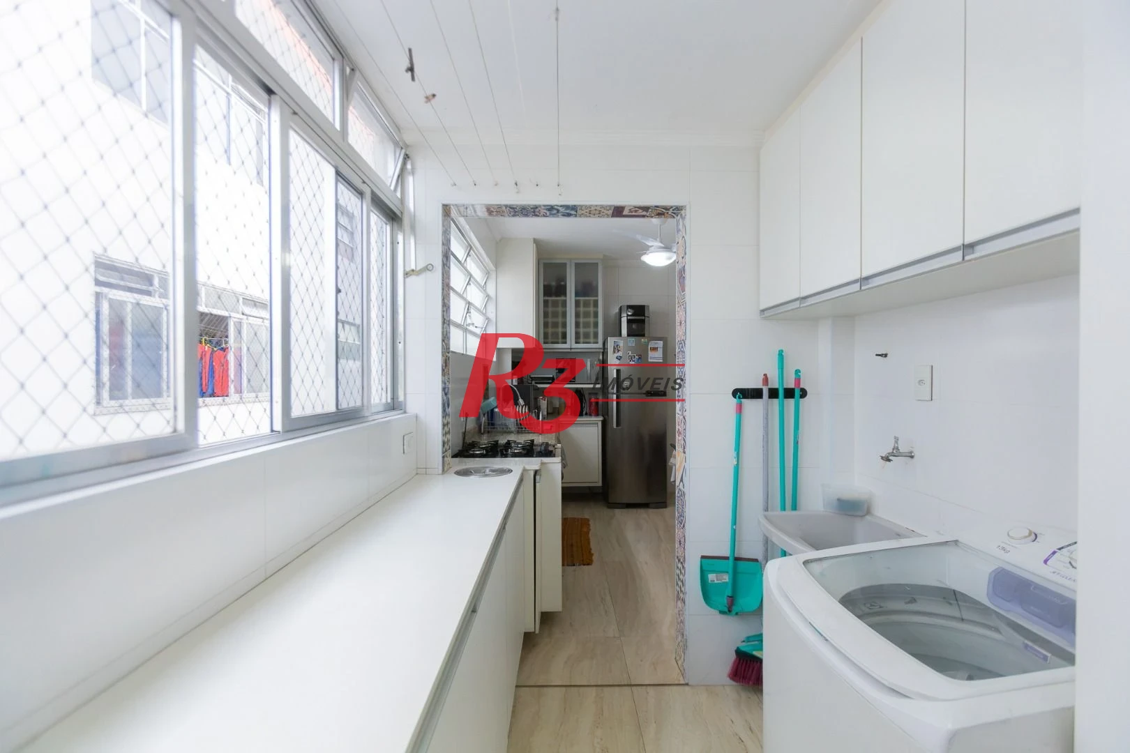 Apartamento com 3 dormitórios à venda, 98 m² por R$ 750.000,00 - Ponta da Praia - Santos/SP
