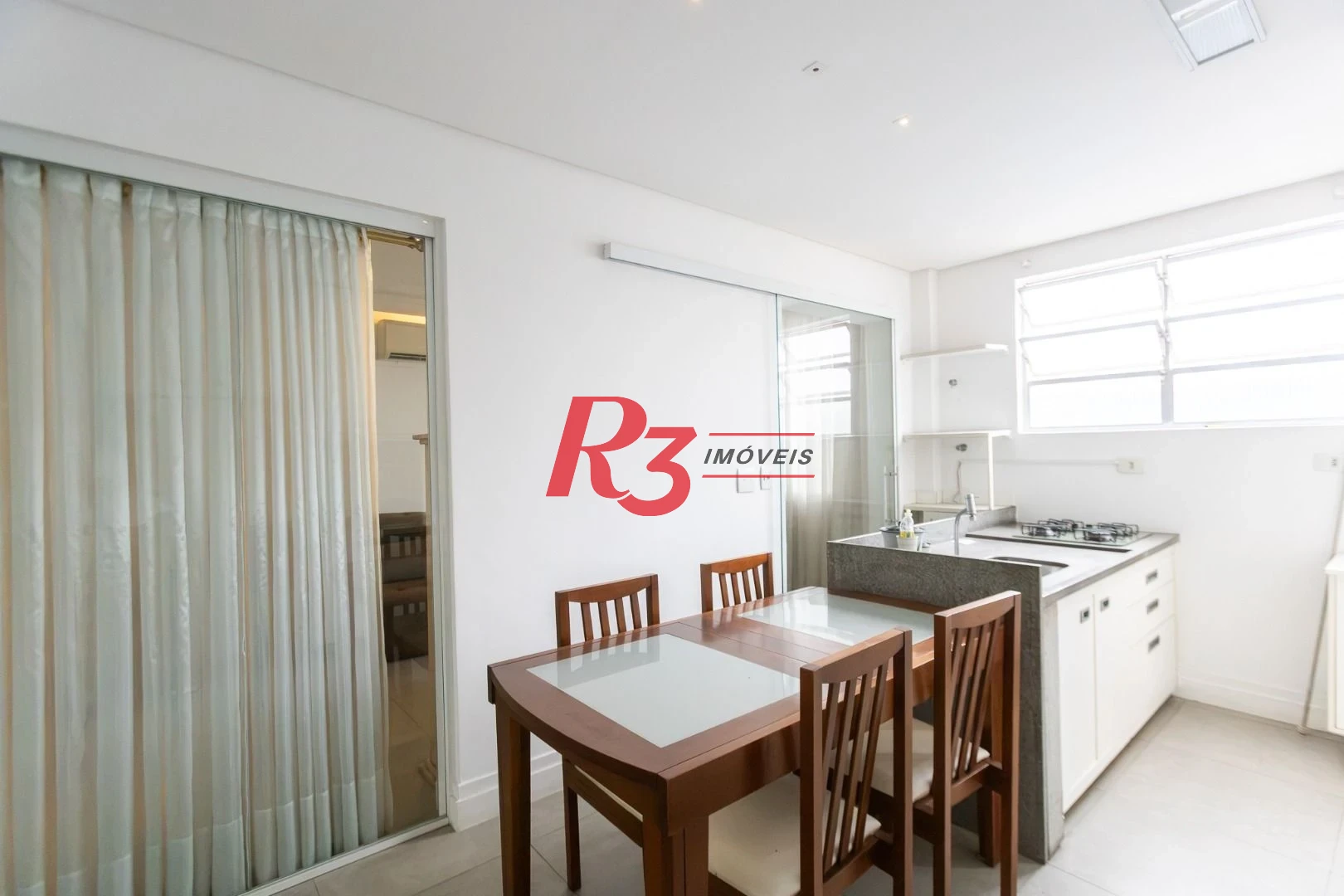 Apartamento com 2 dormitórios, 85 m² - venda por R$ 750.000,00 ou aluguel por R$ 5.000,00/mês - Gonzaga - Santos/SP