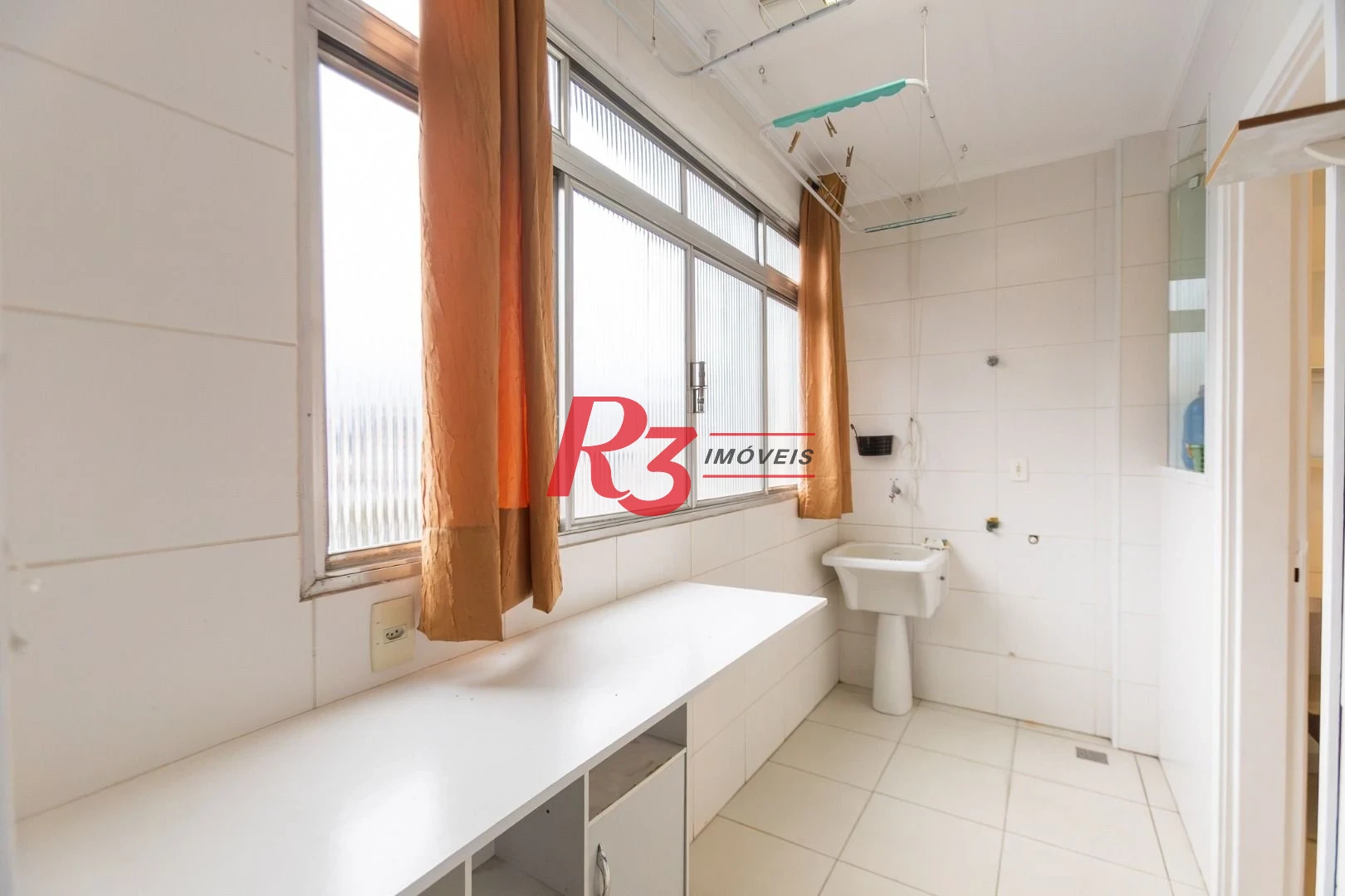 Apartamento com 2 dormitórios, 85 m² - venda por R$ 750.000,00 ou aluguel por R$ 5.000,00/mês - Gonzaga - Santos/SP