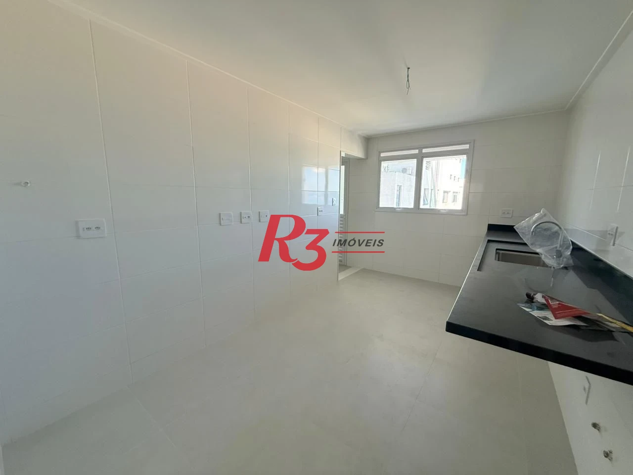 Apartamento com 3 dormitórios à venda, 170 m² por R$ 3.800.000,00 - Aparecida - Santos/SP