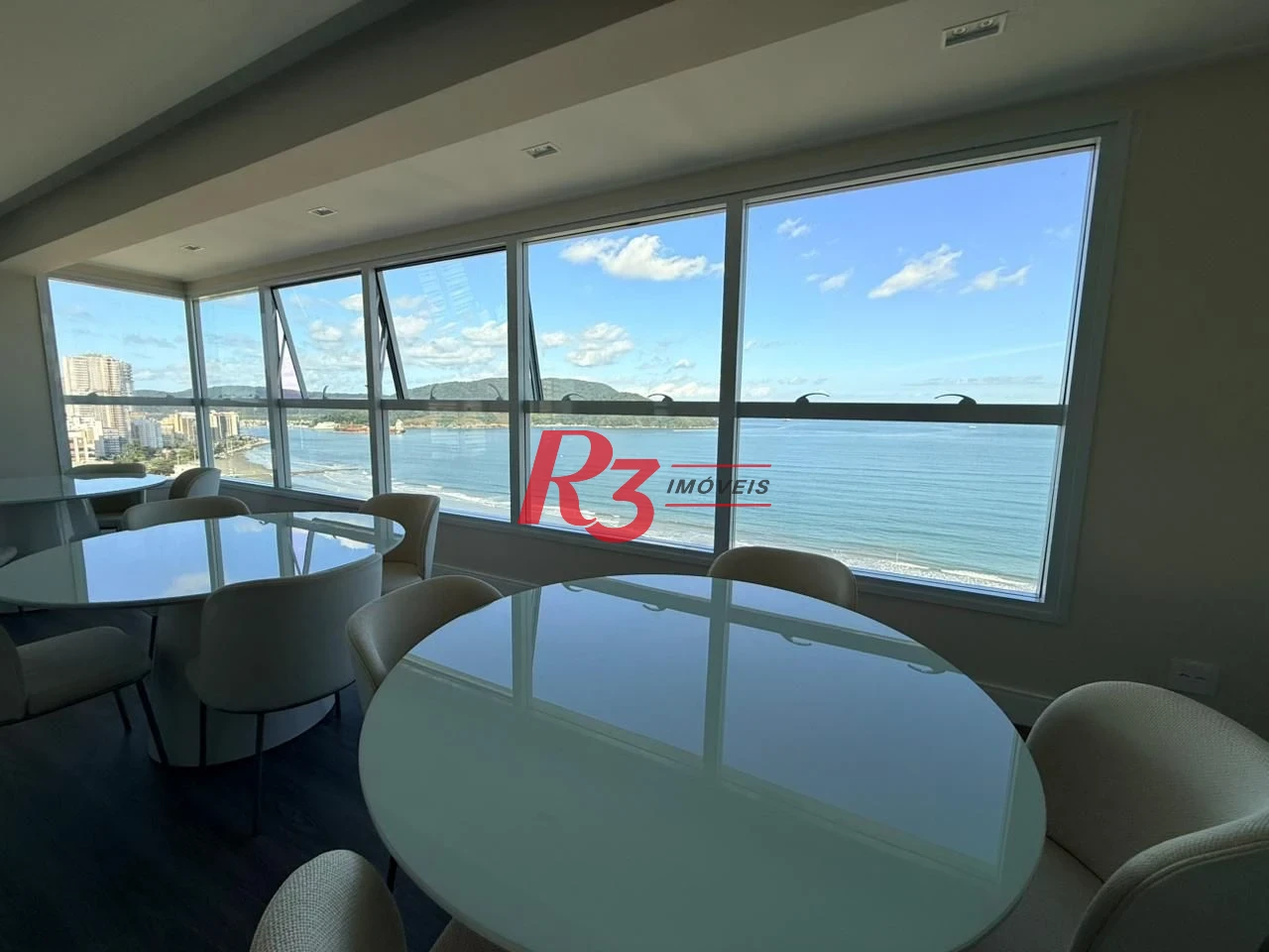 Apartamento com 3 dormitórios à venda, 170 m² por R$ 3.800.000,00 - Aparecida - Santos/SP