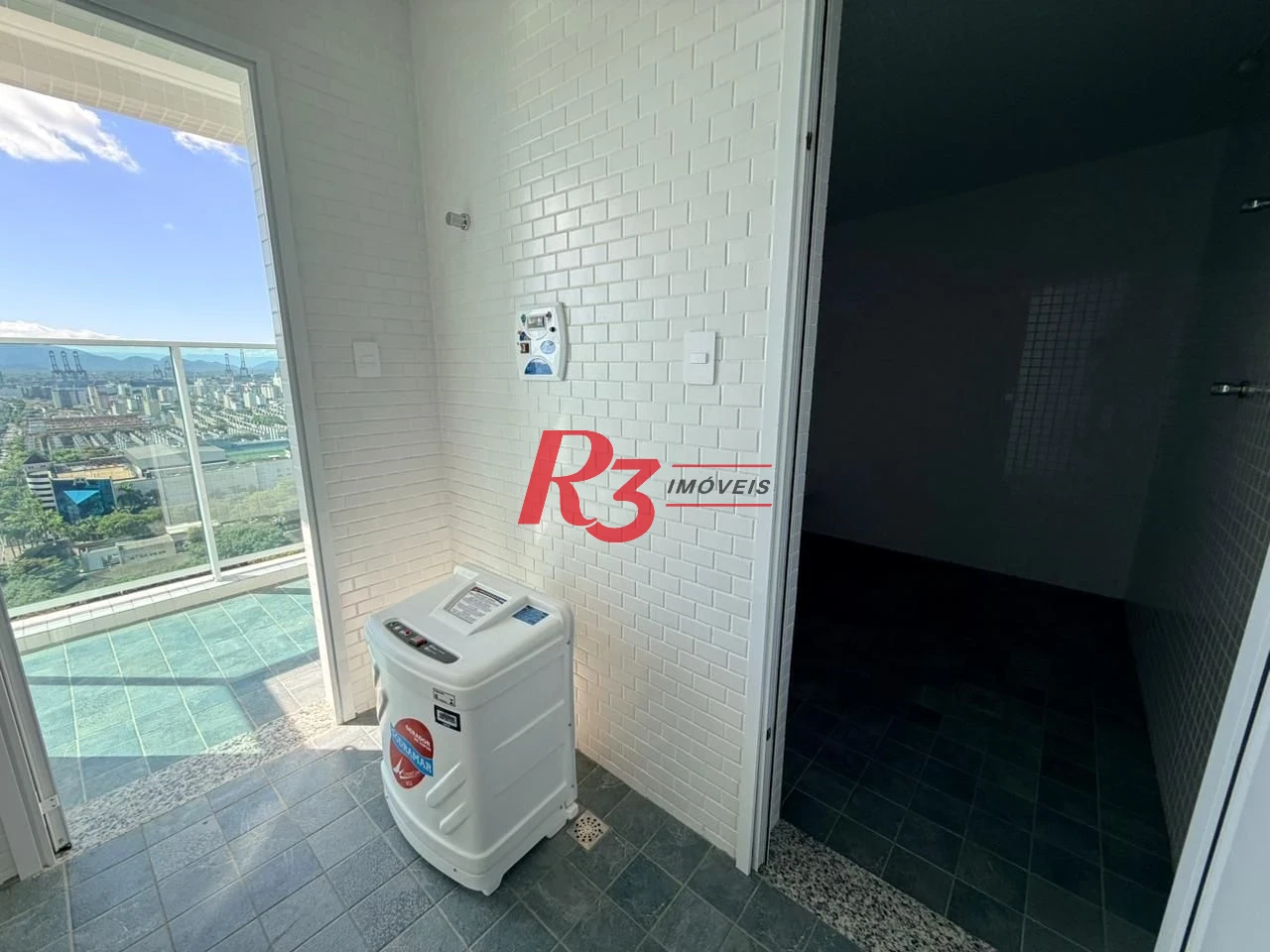 Apartamento com 3 dormitórios à venda, 170 m² por R$ 3.800.000,00 - Aparecida - Santos/SP