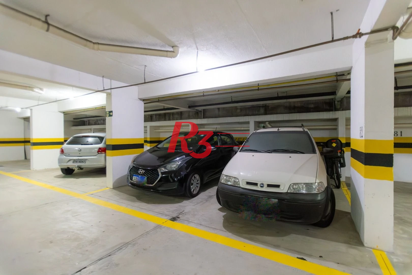 Cobertura com 3 dormitórios à venda, 248 m² por R$ 1.000.000,00 - Marapé - Santos/SP