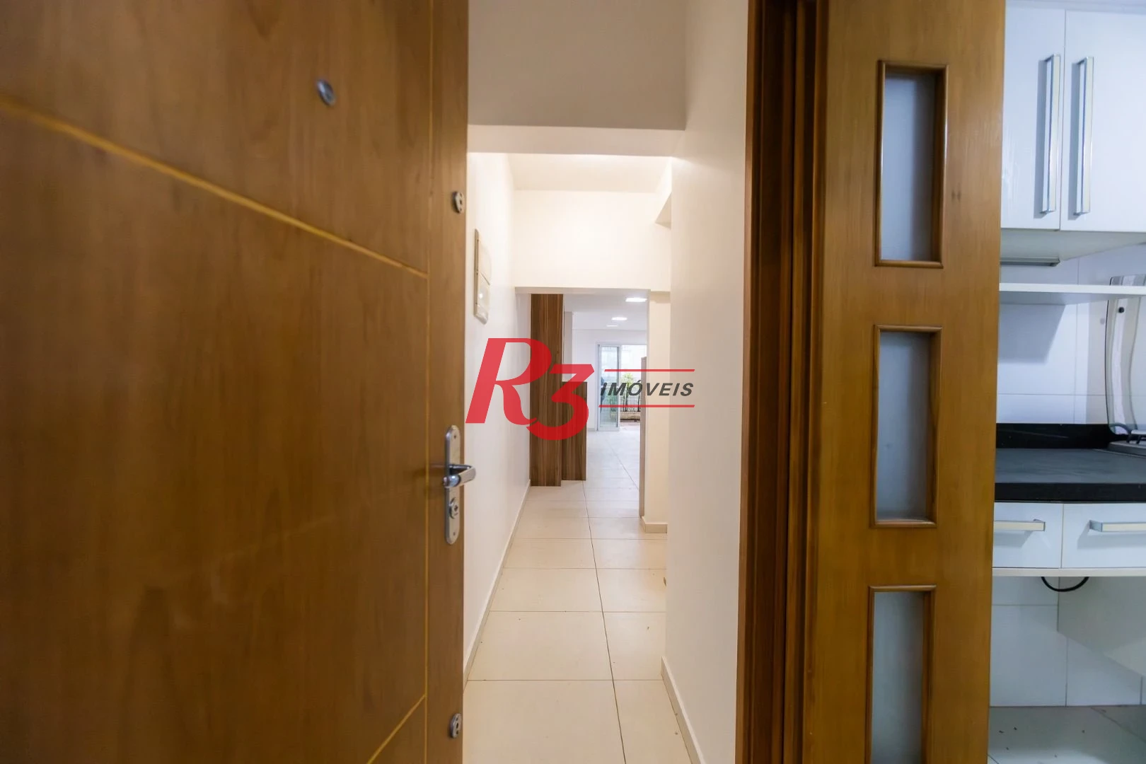 Cobertura com 3 dormitórios à venda, 248 m² por R$ 1.000.000,00 - Marapé - Santos/SP