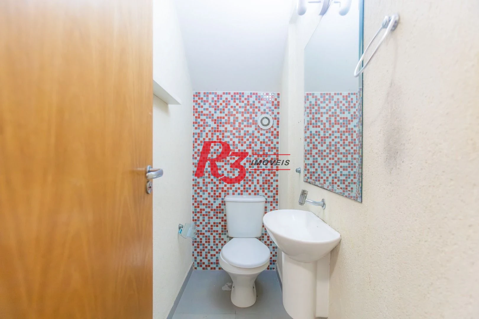 Cobertura com 3 dormitórios à venda, 248 m² por R$ 1.000.000,00 - Marapé - Santos/SP