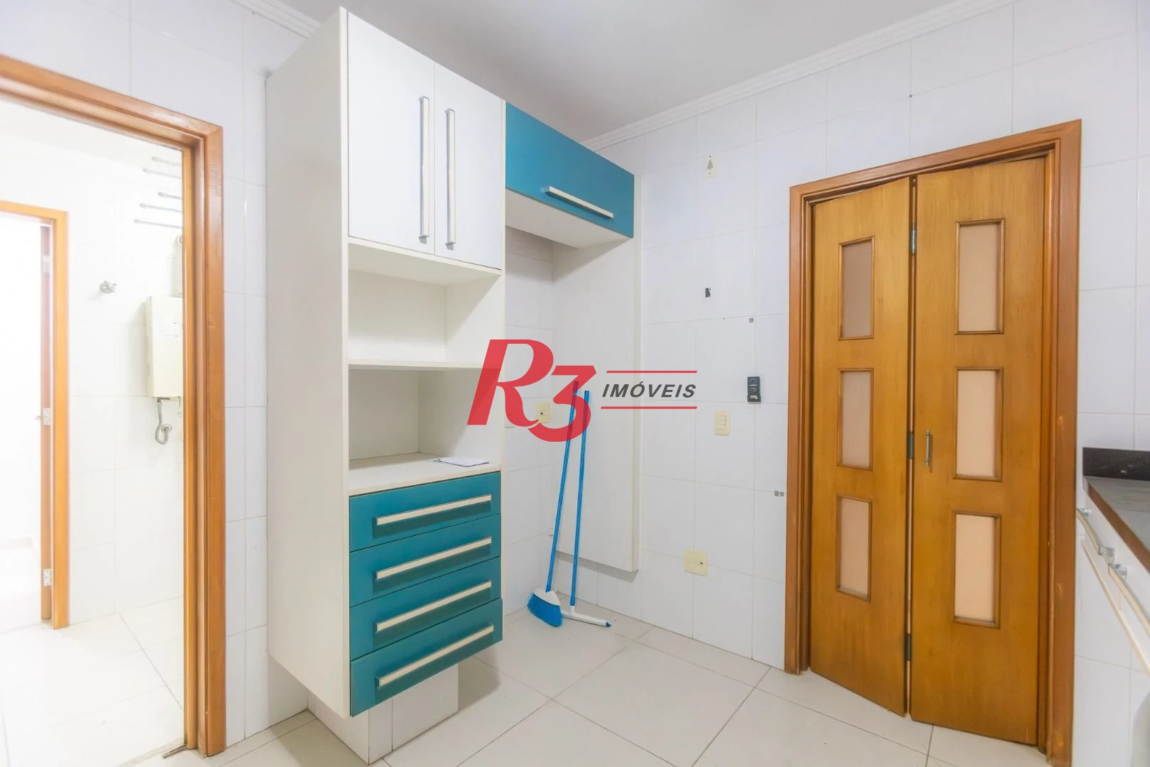 Cobertura com 3 dormitórios à venda, 248 m² por R$ 1.000.000,00 - Marapé - Santos/SP