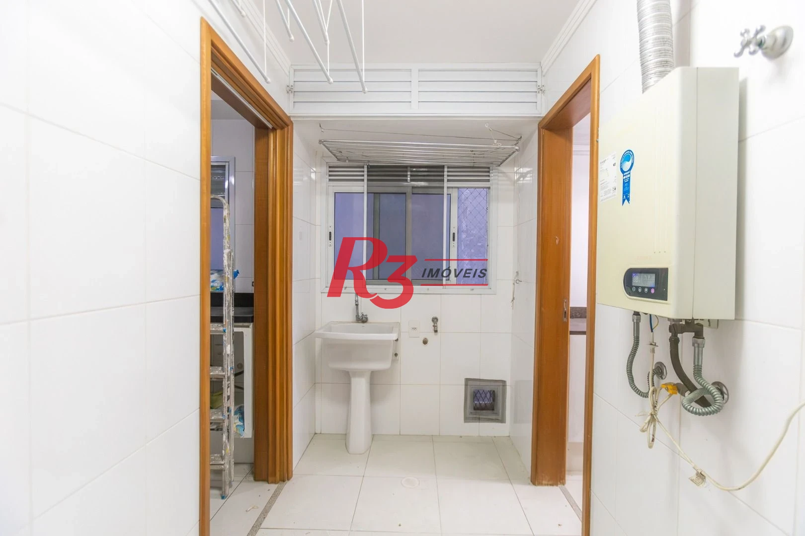 Cobertura com 3 dormitórios à venda, 248 m² por R$ 1.000.000,00 - Marapé - Santos/SP