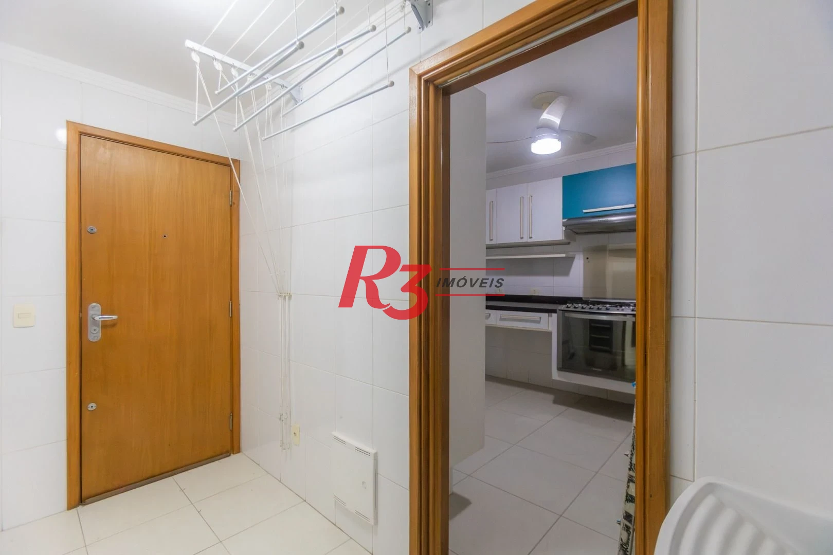 Cobertura com 3 dormitórios à venda, 248 m² por R$ 1.000.000,00 - Marapé - Santos/SP