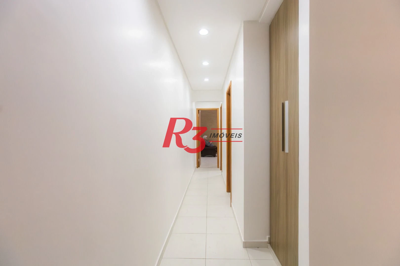 Cobertura com 3 dormitórios à venda, 248 m² por R$ 1.000.000,00 - Marapé - Santos/SP