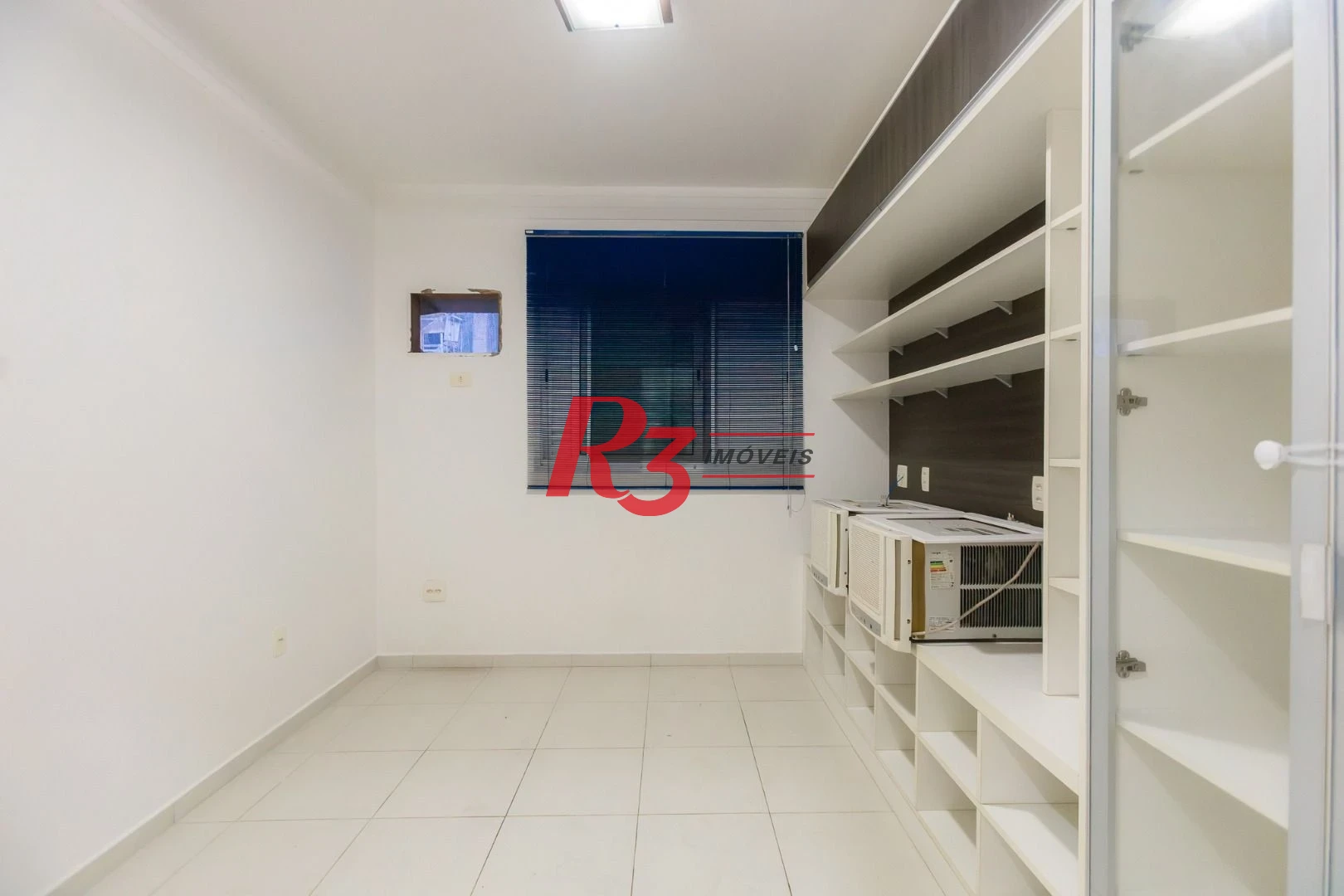 Cobertura com 3 dormitórios à venda, 248 m² por R$ 1.000.000,00 - Marapé - Santos/SP