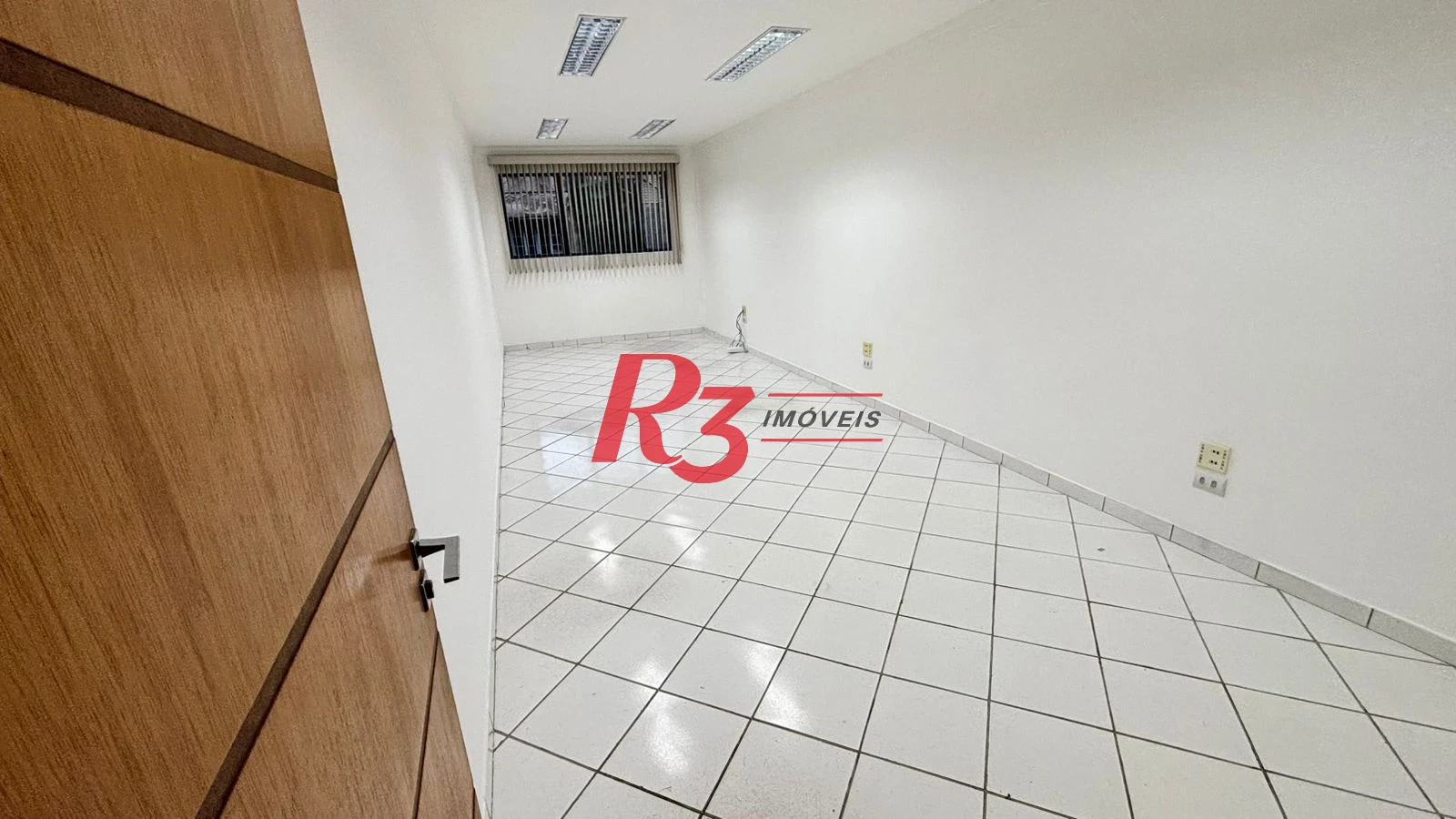 Sala para alugar, 80 m² por R$ 3.000,00/mês - Centro - Santos/SP
