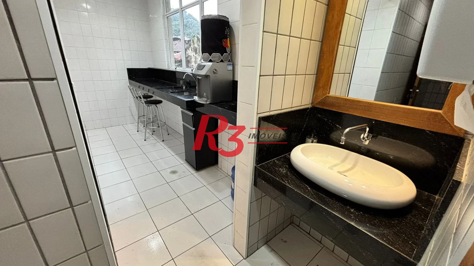 Sala para alugar, 80 m² por R$ 3.000,00/mês - Centro - Santos/SP