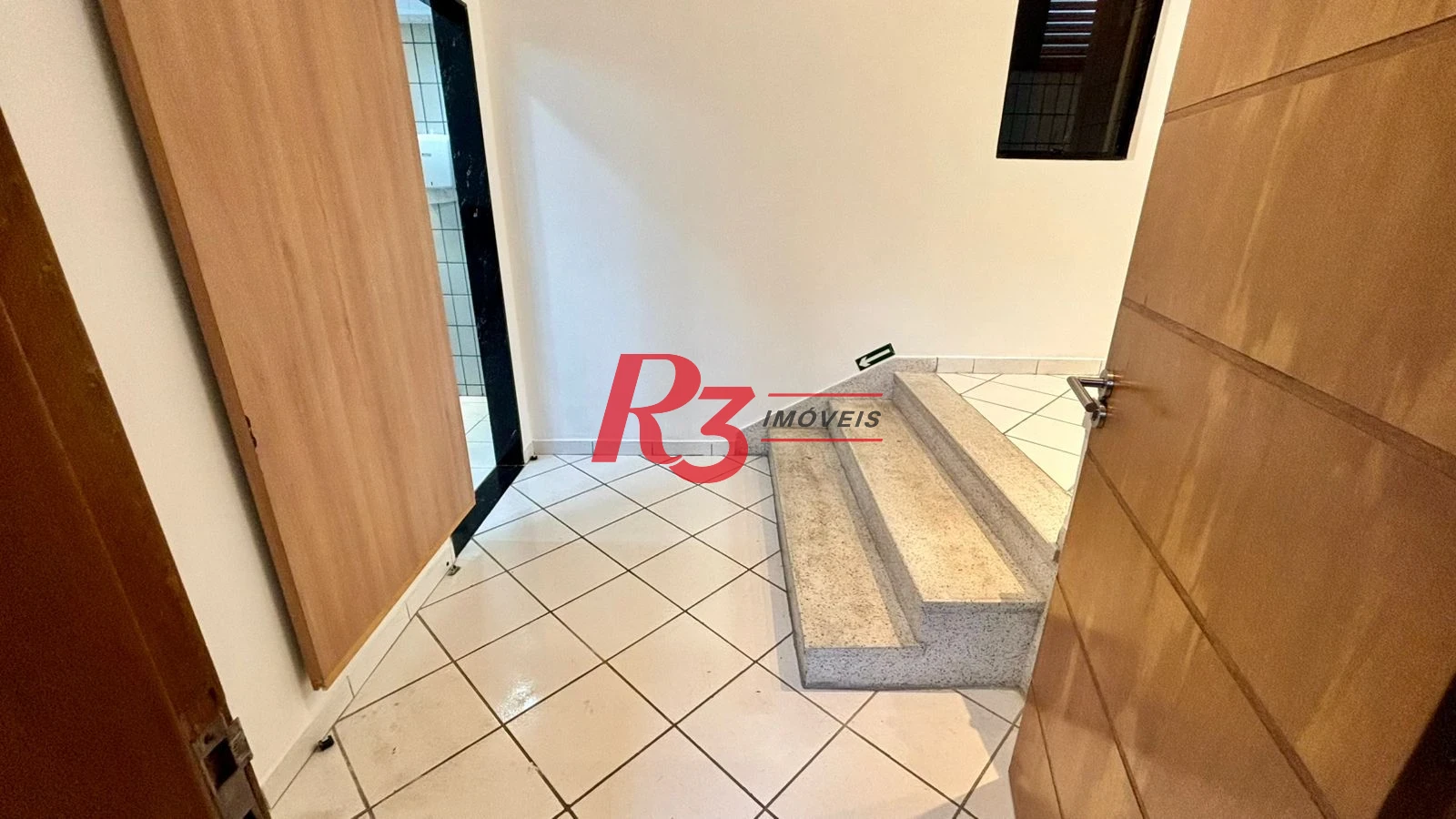 Sala para alugar, 80 m² por R$ 3.000,00/mês - Centro - Santos/SP