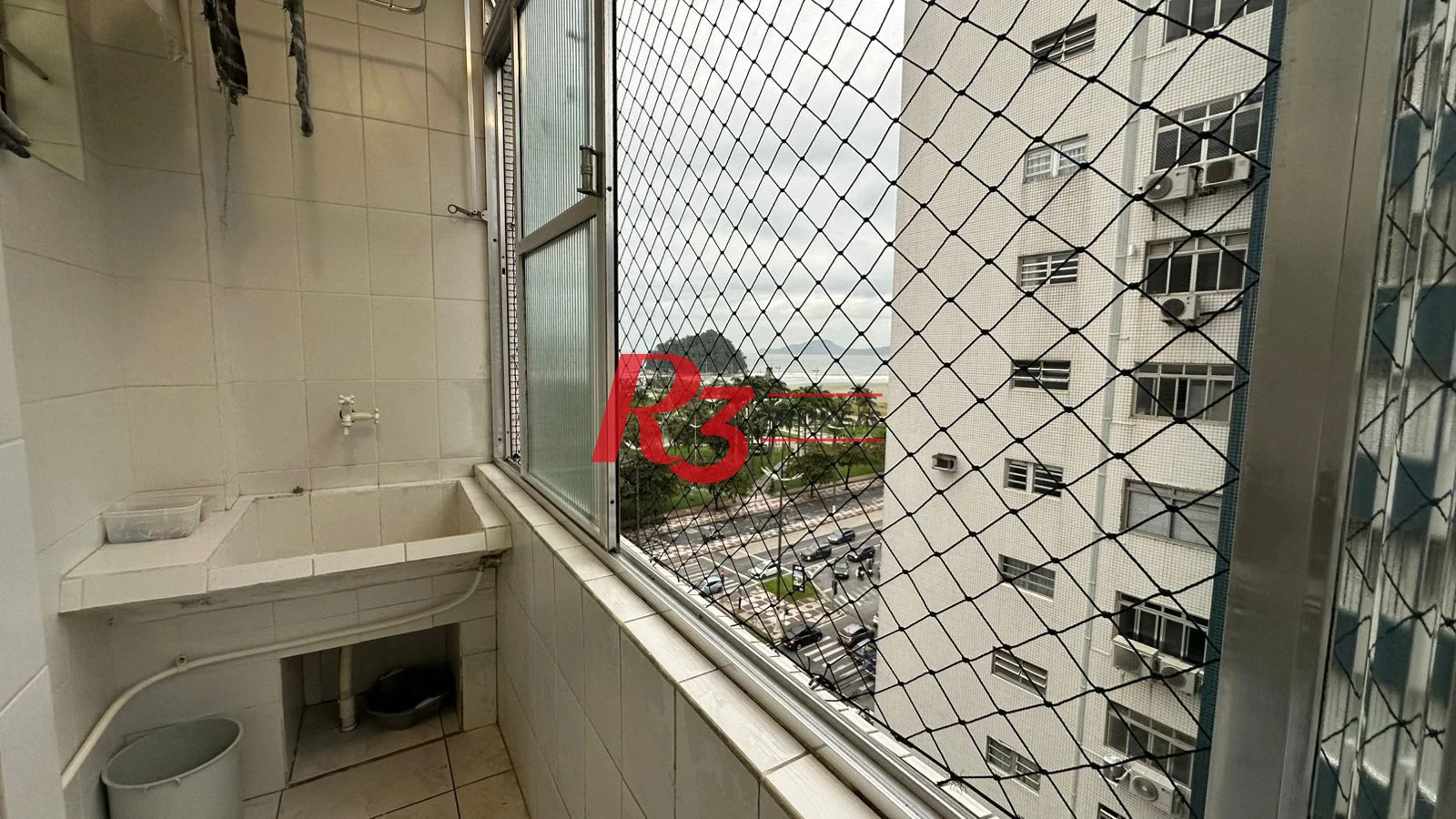 Apartamento com 1 dormitório para alugar, 30 m² por R$ 3.000,02/mês - José Menino - Santos/SP