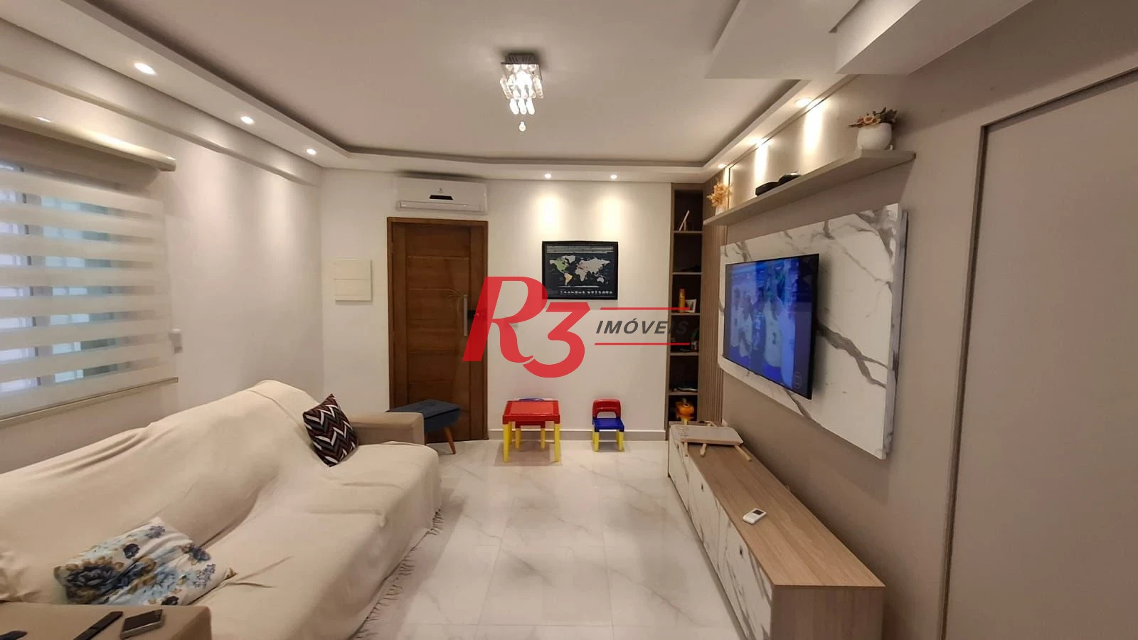Casa com 2 dormitórios para alugar, 120 m² por R$ 5.240,00/mês - Vila Belmiro - Santos/SP