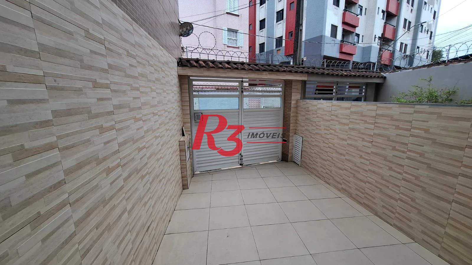 Casa com 2 dormitórios para alugar, 120 m² por R$ 5.240,00/mês - Vila Belmiro - Santos/SP