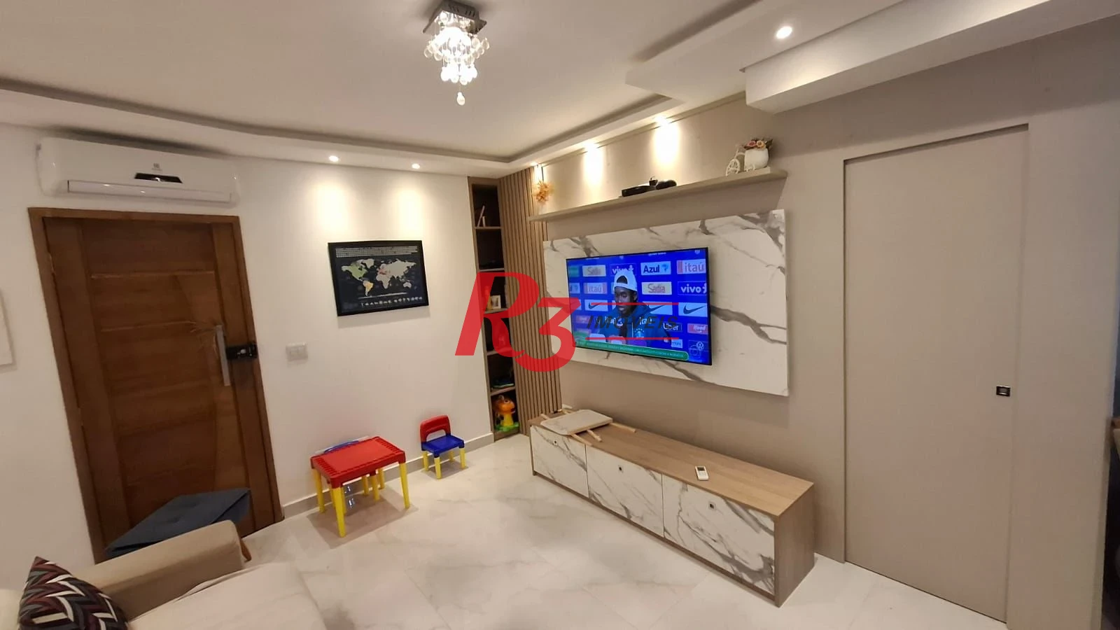 Casa com 2 dormitórios para alugar, 120 m² por R$ 5.240,00/mês - Vila Belmiro - Santos/SP