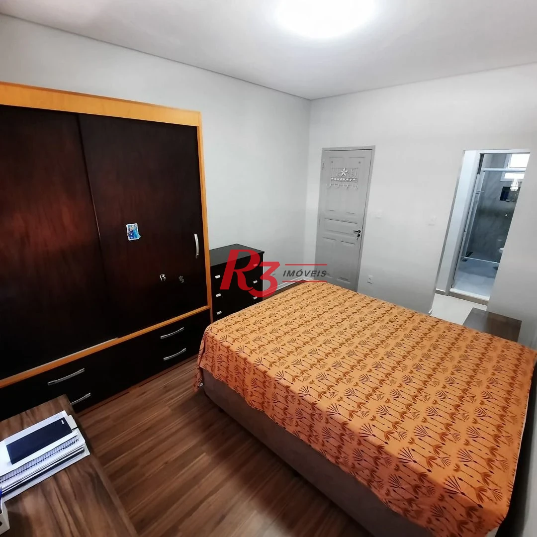 Sobrado com 2 dormitórios à venda, 180 m² por R$ 1.000.000,00 - Campo Grande - Santos/SP