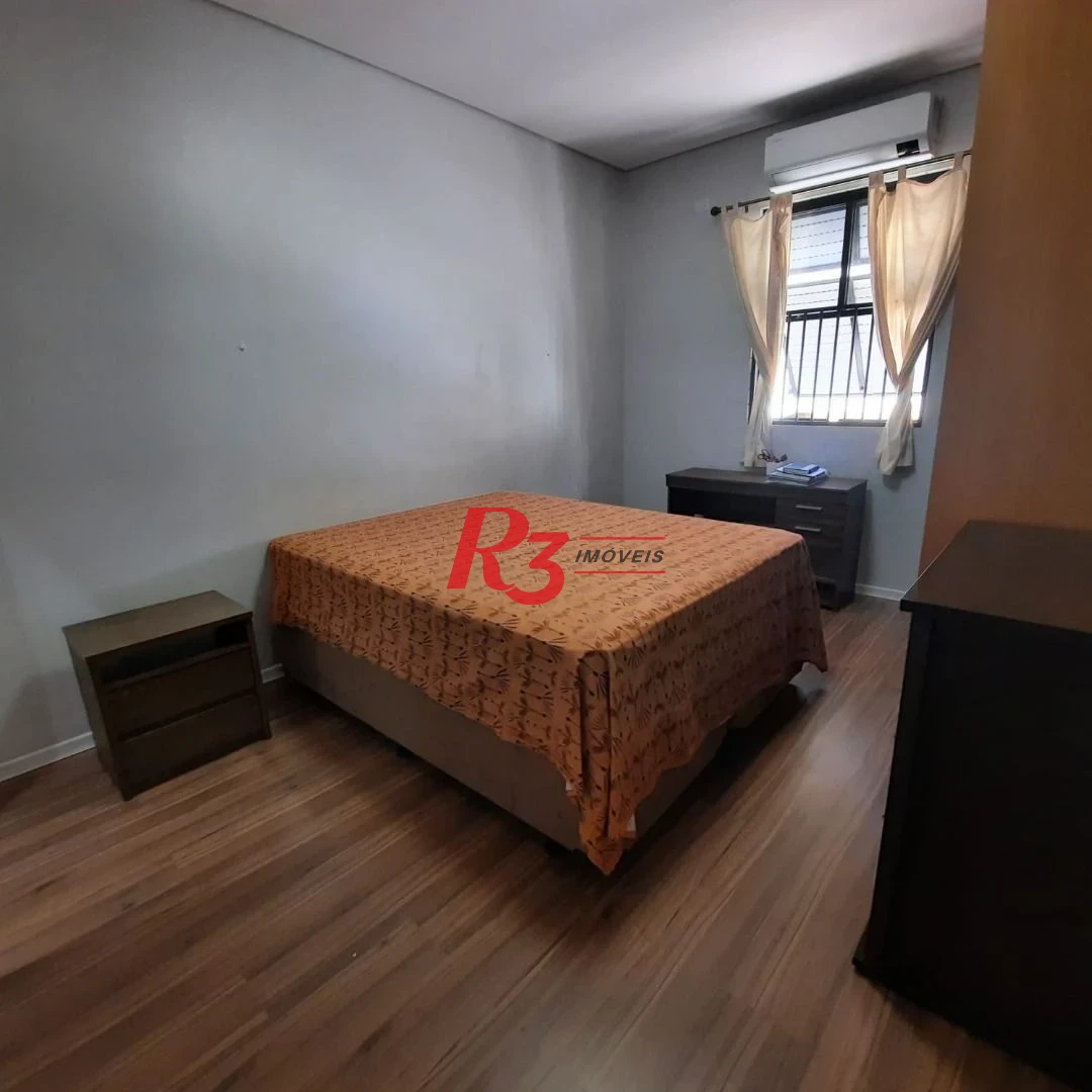 Sobrado com 2 dormitórios à venda, 180 m² por R$ 1.000.000,00 - Campo Grande - Santos/SP