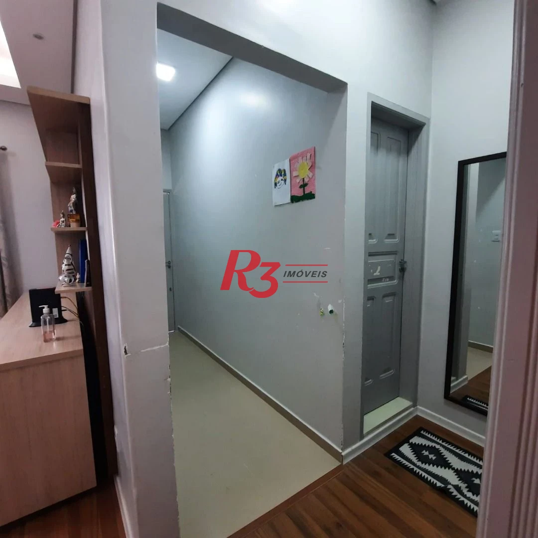 Sobrado com 2 dormitórios à venda, 180 m² por R$ 1.000.000,00 - Campo Grande - Santos/SP