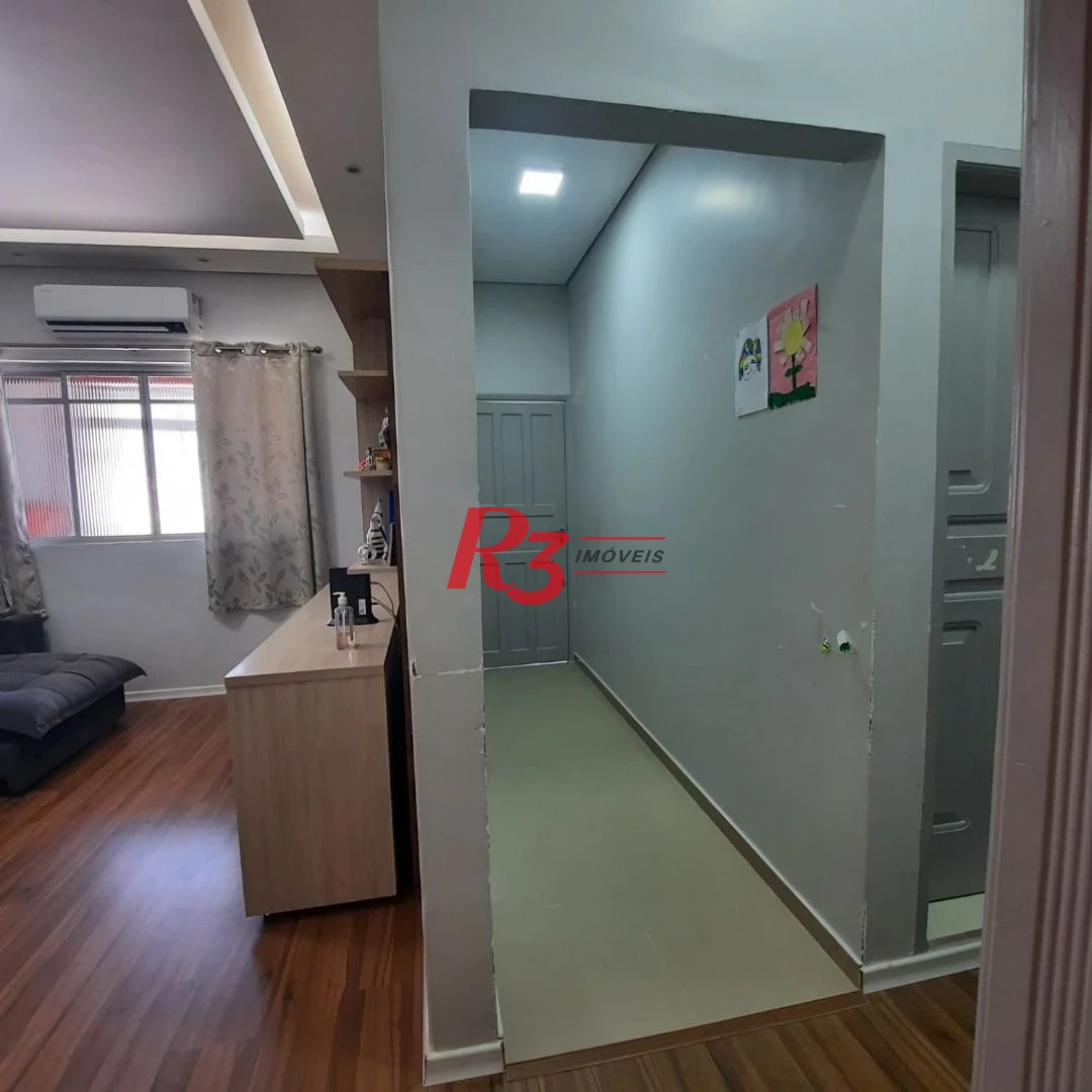 Sobrado com 2 dormitórios à venda, 180 m² por R$ 1.000.000,00 - Campo Grande - Santos/SP