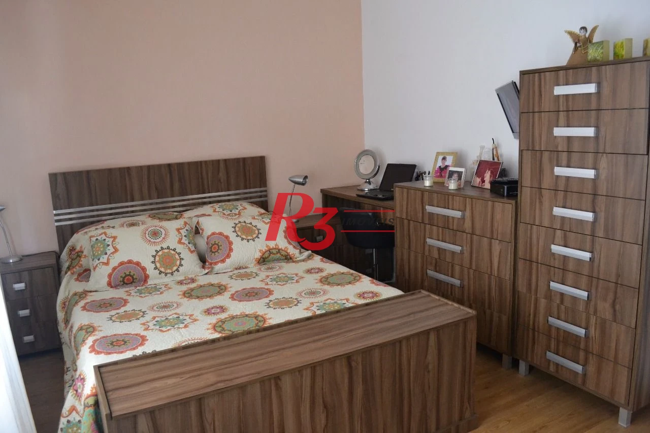Sobrado com 3 dormitórios à venda, 134 m² por R$ 1.490.000,00 - Ponta da Praia - Santos/SP
