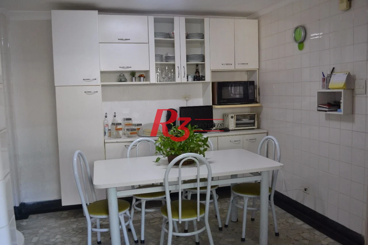Sobrado com 3 dormitórios à venda, 134 m² por R$ 1.490.000,00 - Ponta da Praia - Santos/SP