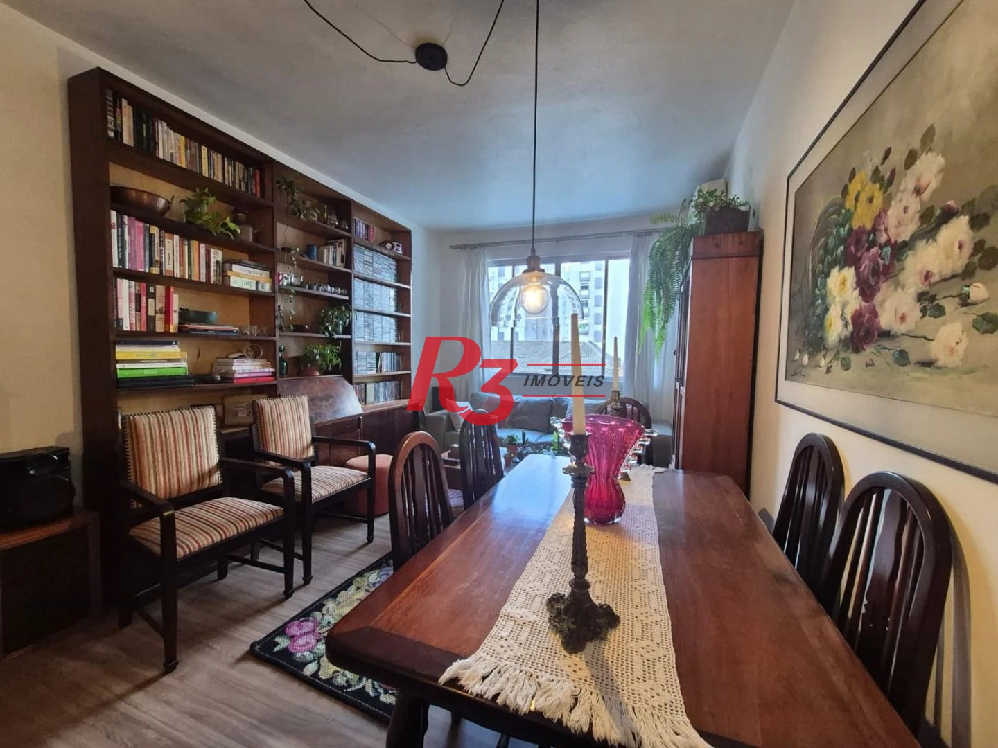 Oportunidade na orla da praia do Boqueirão, 1 quarto + dependência completa, 60 m², 1 vaga coletiva, 3 elevadores novos, elétrica do prédio nova!