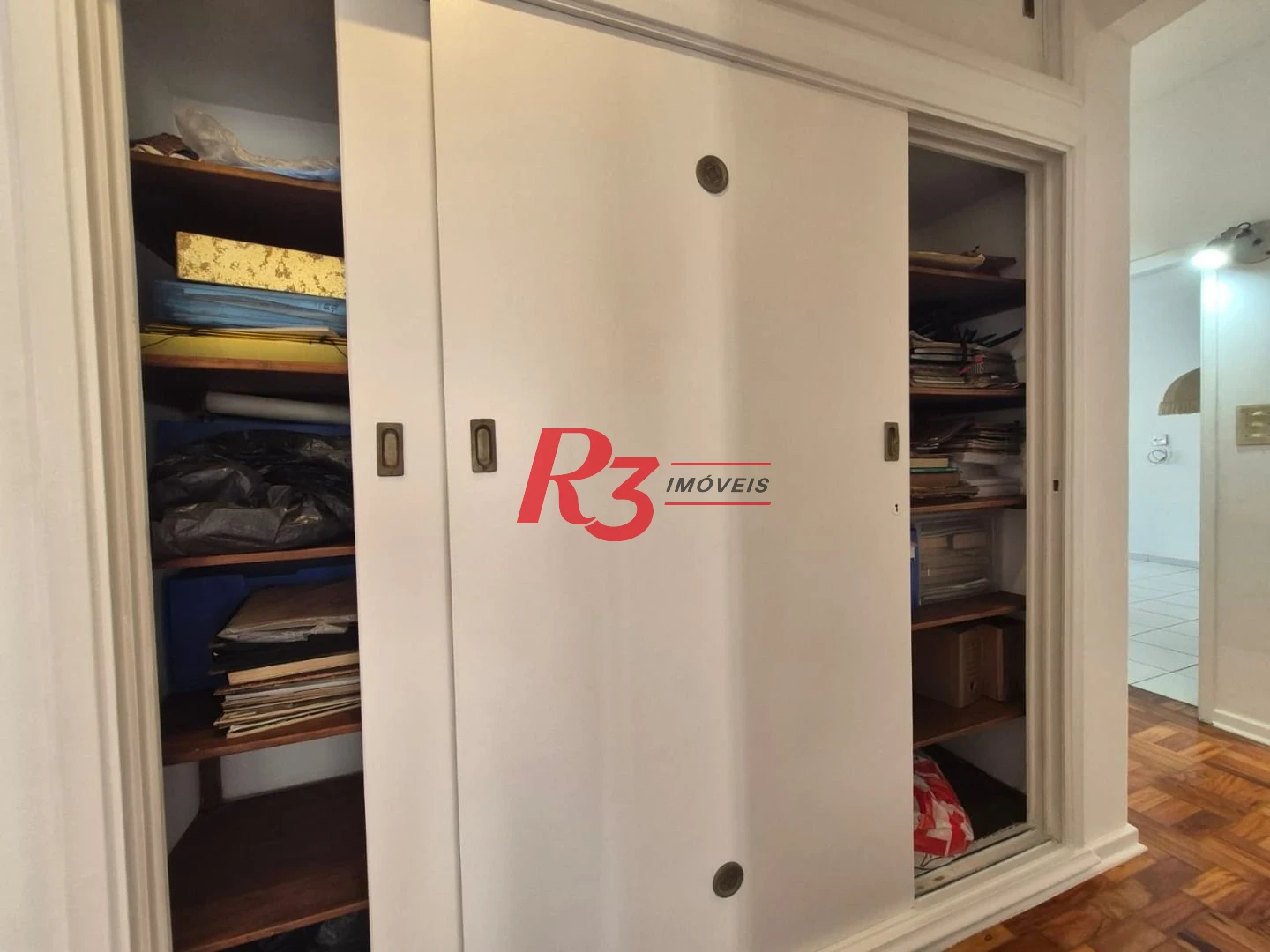Apartamento com 3 dormitórios à venda, 146 m² por R$ 1.050.000,00 - Boqueirão - Santos/SP
