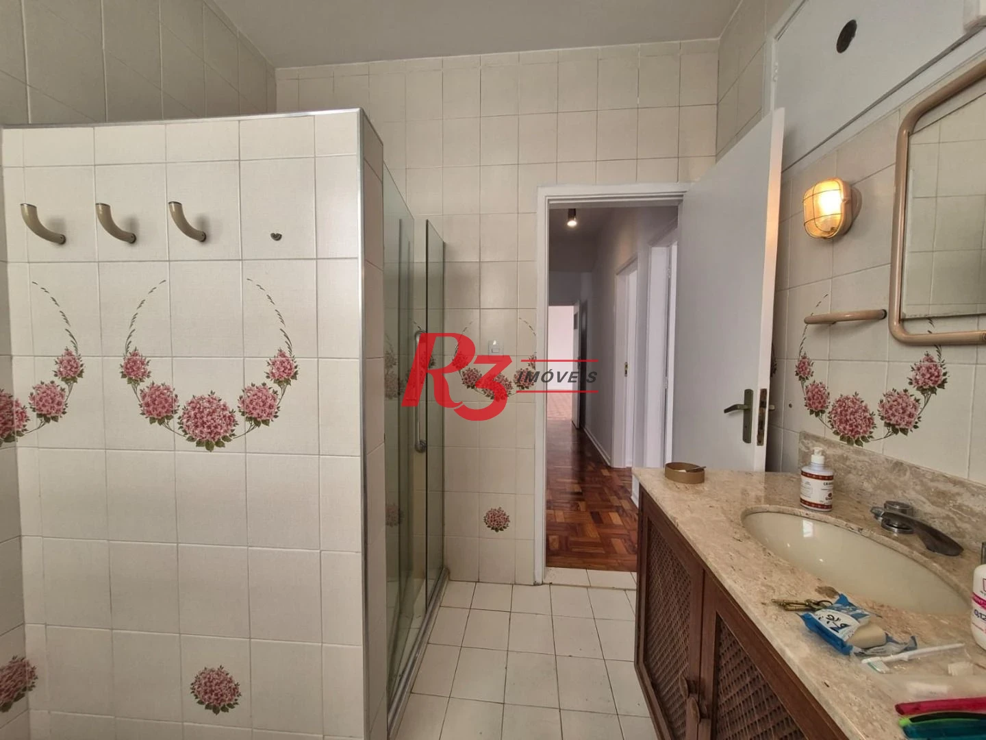 Apartamento com 3 dormitórios à venda, 146 m² por R$ 1.050.000,00 - Boqueirão - Santos/SP