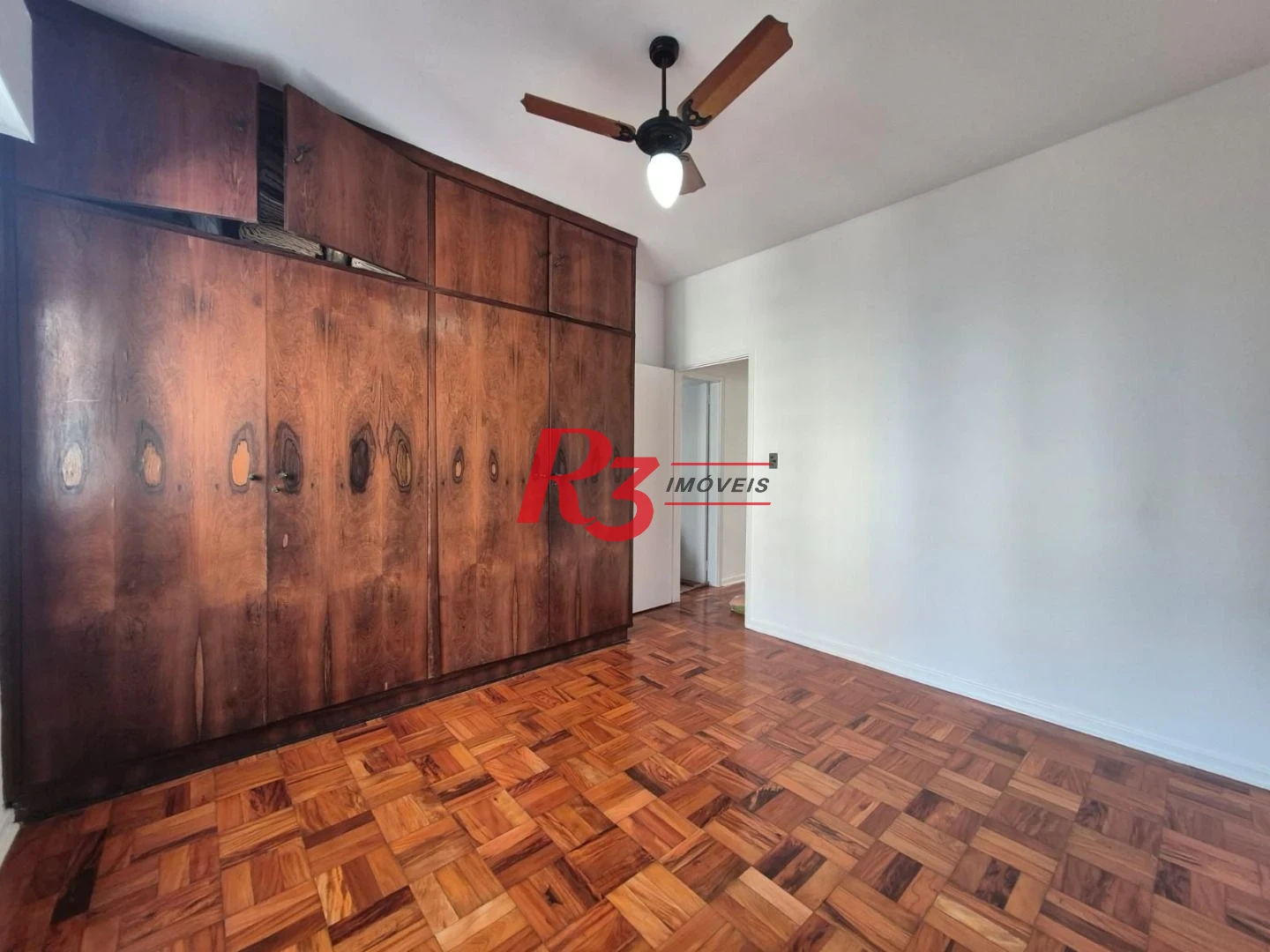 Apartamento com 3 dormitórios à venda, 146 m² por R$ 1.050.000,00 - Boqueirão - Santos/SP