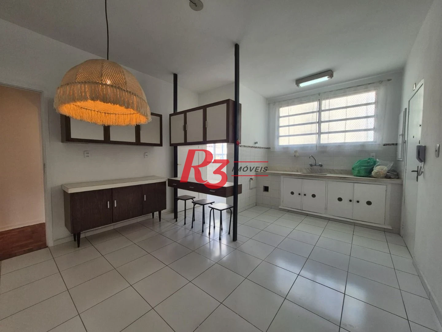 Apartamento com 3 dormitórios à venda, 146 m² por R$ 1.050.000,00 - Boqueirão - Santos/SP