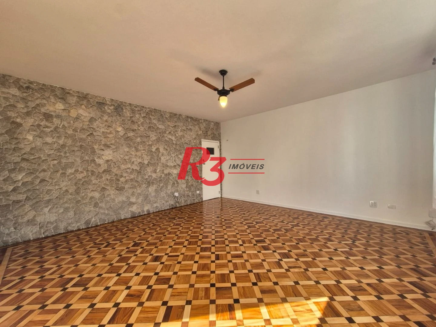 Apartamento com 3 dormitórios à venda, 146 m² por R$ 1.050.000,00 - Boqueirão - Santos/SP