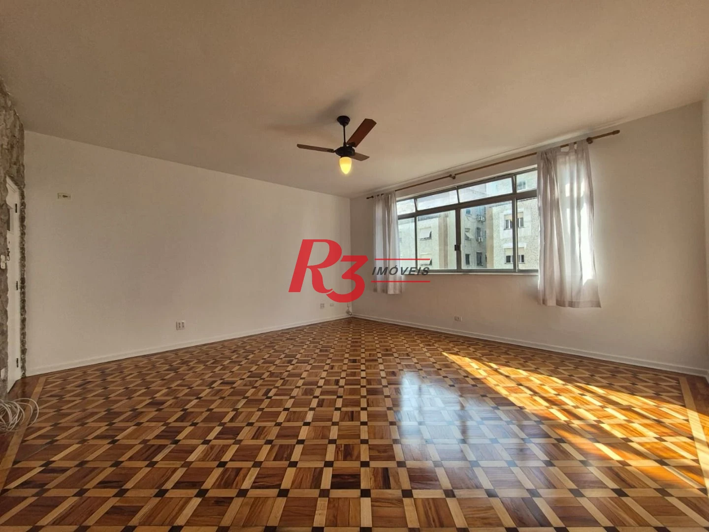 Apartamento com 3 dormitórios à venda, 146 m² por R$ 1.050.000,00 - Boqueirão - Santos/SP