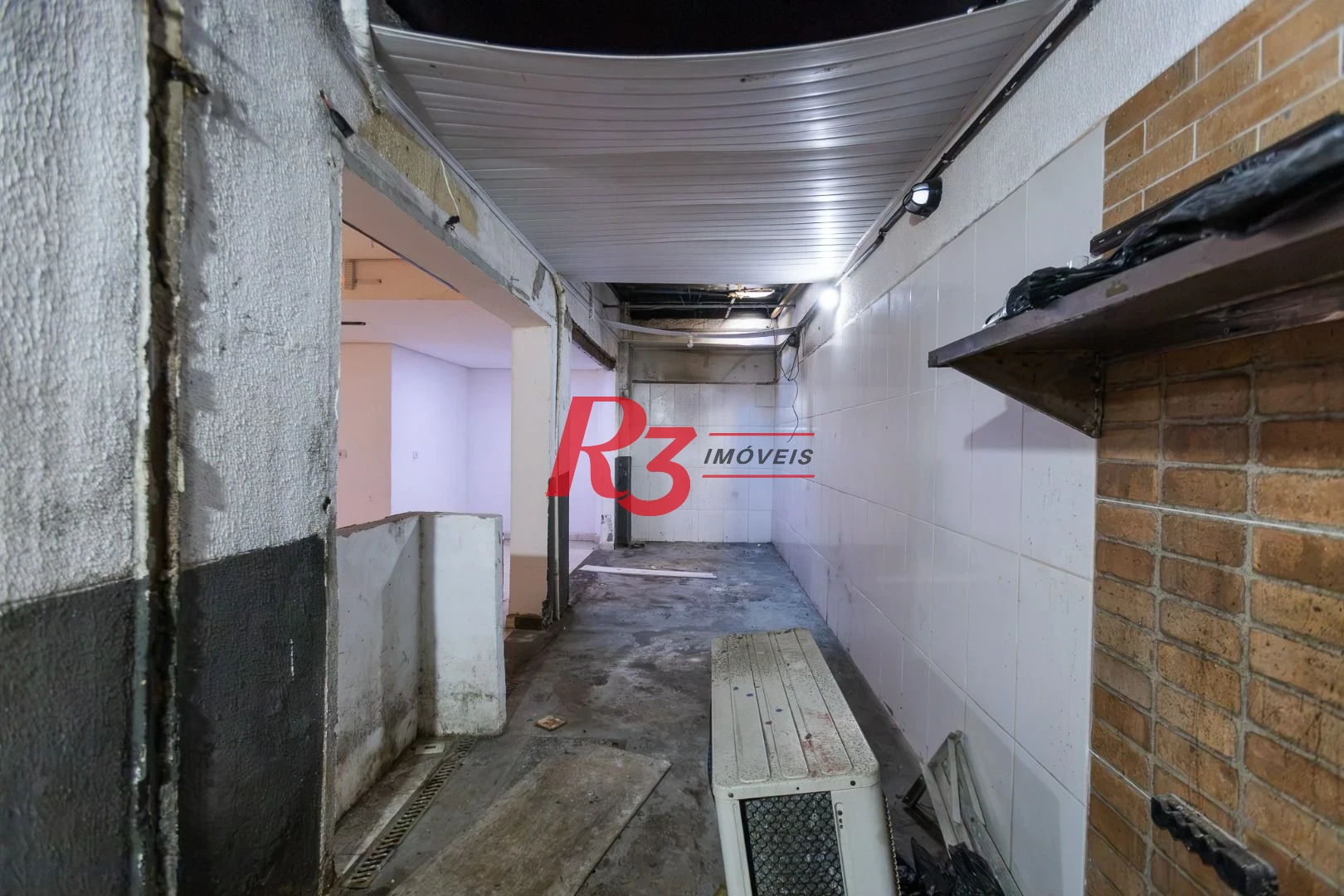 Loja para alugar, 76 m² por R$ 6.000,00/mês - Embaré - Santos/SP
