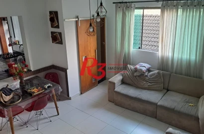 Casa em Condomínio no Estuário