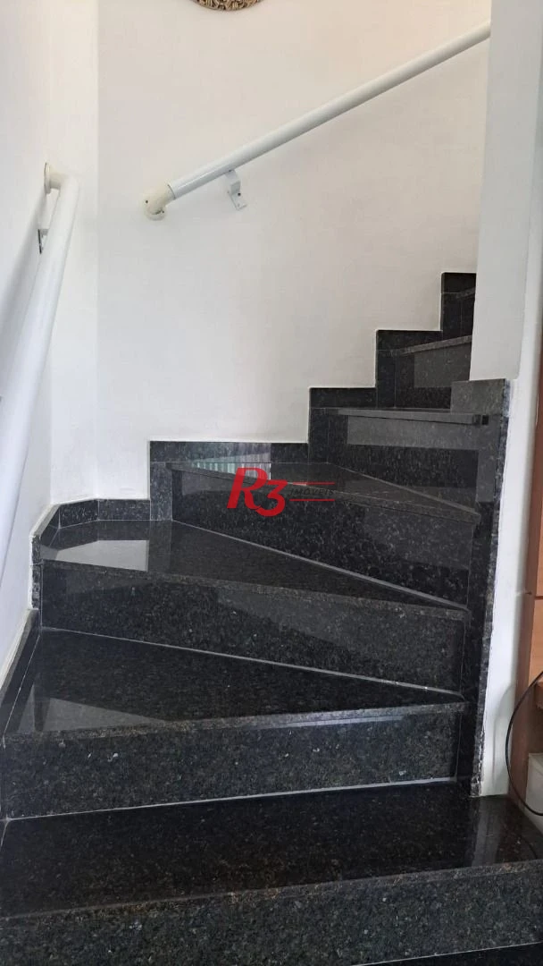 Casa em Condomínio no Estuário