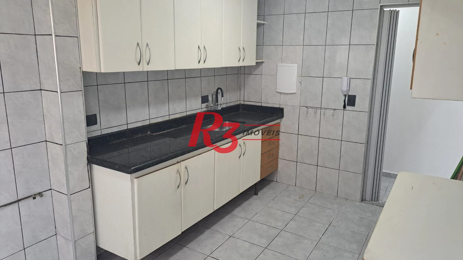 Apartamento com 3 dormitórios à venda, 75 m² por R$ 449.500,00 - Encruzilhada - Santos/SP