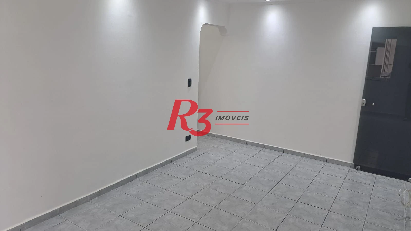 Apartamento com 3 dormitórios à venda, 75 m² por R$ 449.500,00 - Encruzilhada - Santos/SP