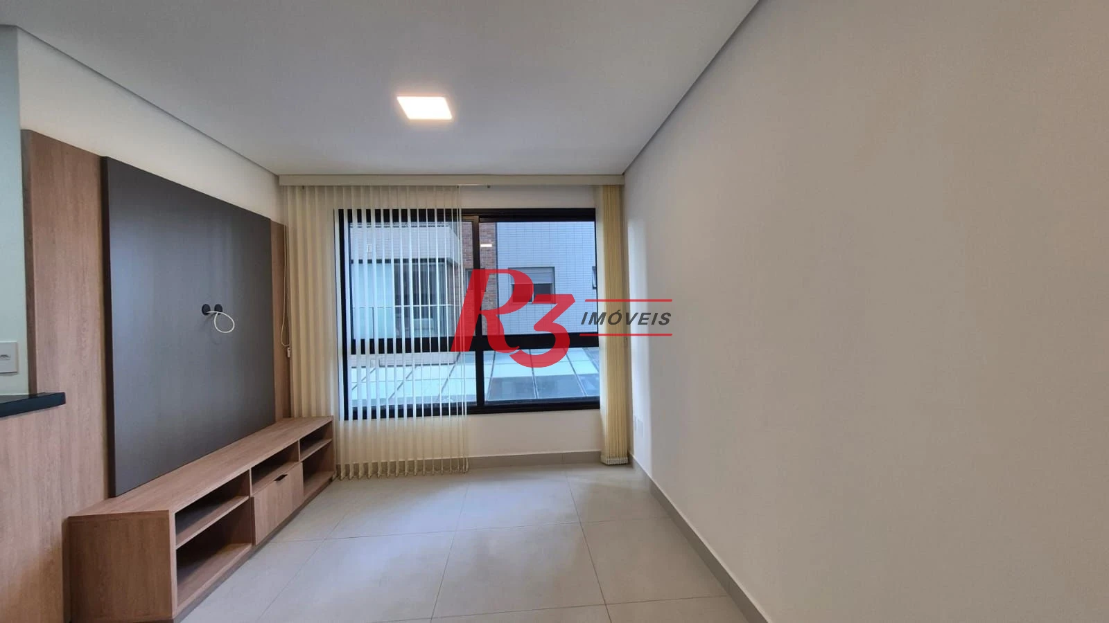 Apartamento com 1 dormitório para alugar, 55 m² por R$ 5.100,02/mês - Aparecida - Santos/SP